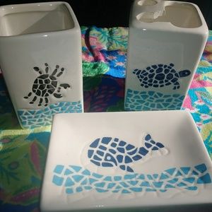 Bathroom accessories